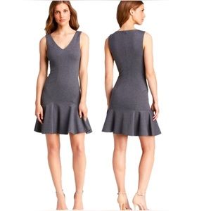 Diane von Furstenberg Carla Sleeveless Dropped-Waist Dress. Size 8